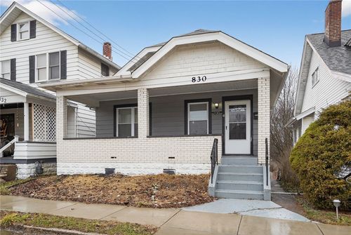 830 Elmwood St, Mckeesport, PA, 15133-3890 | Card Image