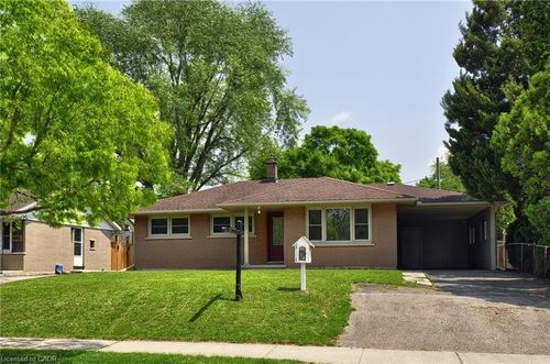 1083 Rose St, Cambridge, ON, N3H2G6 | Card Image