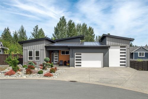 3207 Nathan Pl, Campbell River, BC, V9H0A9 | Card Image