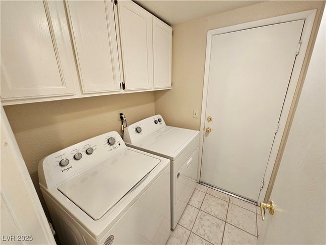 1423 Harmony Hill Dr, House other with 4 bedrooms, 3 bathrooms and null parking in Henderson NV | Image 16