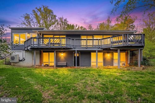 9416 Holbrook Ln, POTOMAC, MD, 20854-3930 | Card Image