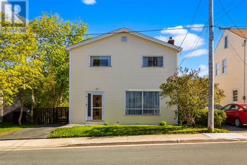 389 Hamilton Ave Extension, St. John's, NL, A1E1K5 | Card Image