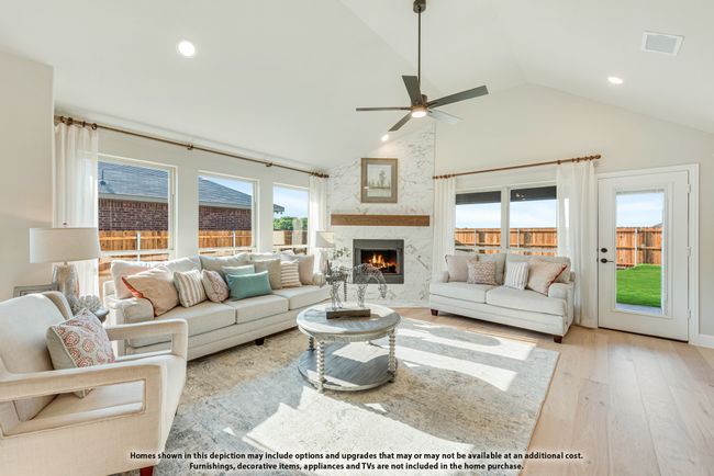 210 Comanche Trl, House other with 4 bedrooms, 3 bathrooms and null parking in Alvarado TX | Image 15
