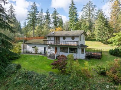 3689 S Mission Road W, House other with 3 bedrooms, 1 bathrooms and 1 parking in Bremerton WA | Image 1