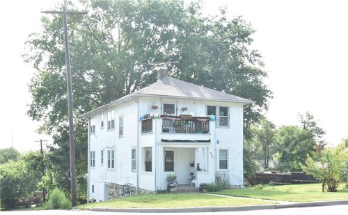 701 Old Orchard St, Excelsior Springs, MO, 64024-2609 | Card Image