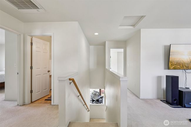 29709 217 Th Pl Se, House other with 3 bedrooms, 3 bathrooms and 2 parking in Kent WA | Image 31