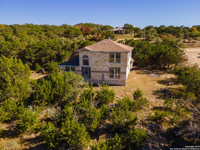 989 Oil Wl, Home with 3 bedrooms, 2 bathrooms and null parking in Pipe Creek TX | Image 74