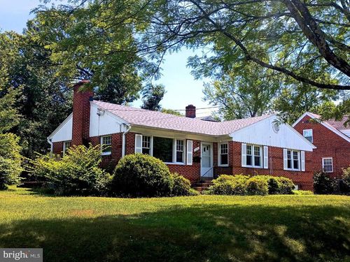 6309 Queens Chapel Rd, UNIVERSITY PARK, MD, 20782-2131 | Card Image