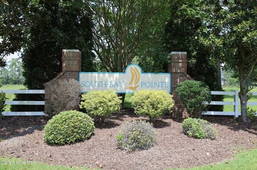 0 Pointe Harbor Dr, Belhaven, NC, 27810-7701 | Card Image