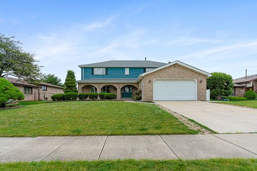 7435 W 157th St, Orland Park, IL, 60462-5239 | Card Image