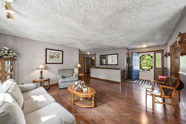 3 & 5 Squirrel Rd, House other with 4 bedrooms, 2 bathrooms and 15 parking in Mcdougall ON | Image 28