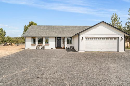 6290 Se Hilltop Rd, Prineville, OR, 97754-8862 | Card Image