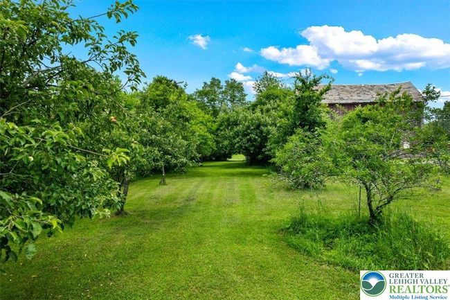 7590 Pohopoco Dr, House other with 3 bedrooms, 2 bathrooms and null parking in Kunkletown PA | Image 10