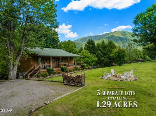 3381 Mattox Cemetery Rd, Sevierville, TN, 37862-8253 | Card Image