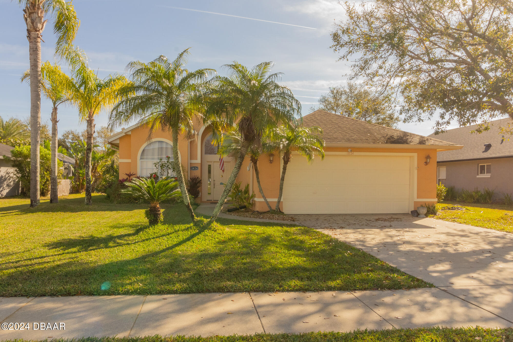 Tara Marie Ln, Port Orange, FL 32128