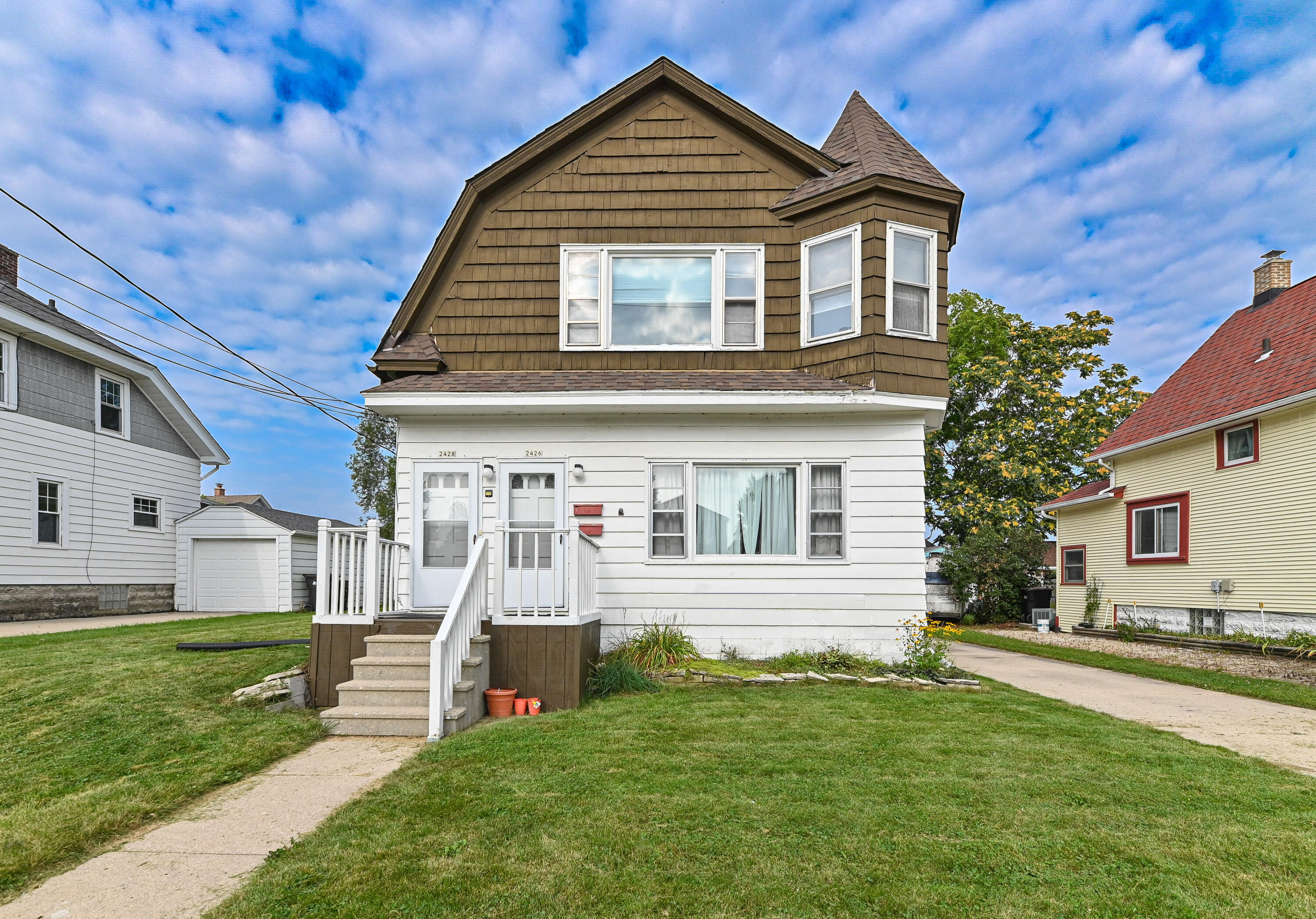 13th Ave, South Milwaukee, WI 53172