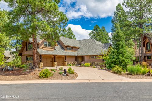 3305 S Tourmaline Dr, Flagstaff, AZ, 86005-2799 | Card Image