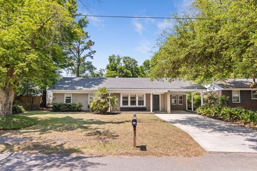 610 Palmetto St, Mount Pleasant, SC, 29464-4441 | Card Image