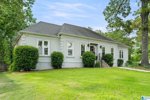 108 Emerald Lake Dr, PELHAM, AL, 35124-4807 | Card Image