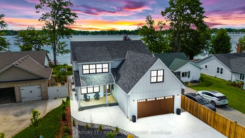 3069 St Clair Pky, Sombra, ON, N0P2H0 | Card Image