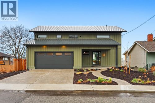 614 Cowan St, Kamloops, BC, V2C3G4 | Card Image