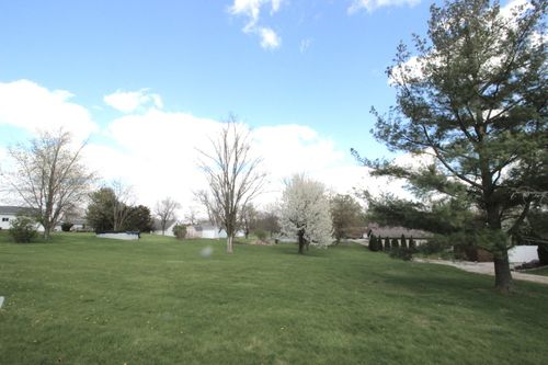 25175 N 2175 East Rd, Lexington, IL, 61753-7622 | Card Image