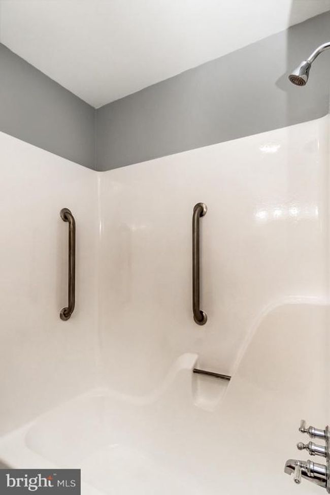 18 Holiday Dr, House other with 2 bedrooms, 1 bathrooms and null parking in Albrightsville PA | Image 35