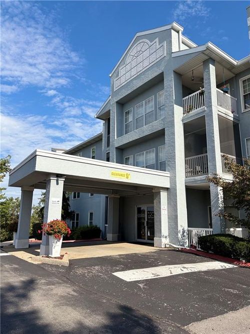 apt-207-17800 E Bolger Rd, Independence, MO, 64055-6773 | Card Image