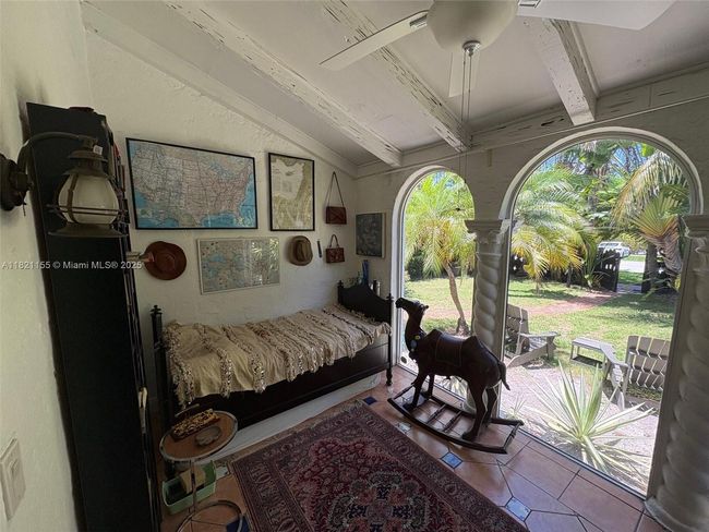 3767 Royal Palm Ave, House other with 5 bedrooms, 3 bathrooms and null parking in Miami Beach FL | Image 4