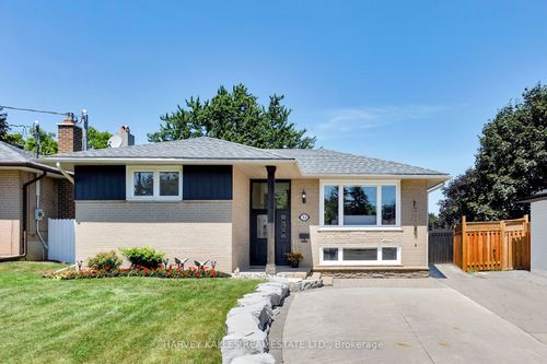 33 Stevens Cres, Georgetown, ON, L7G1B7 | Card Image