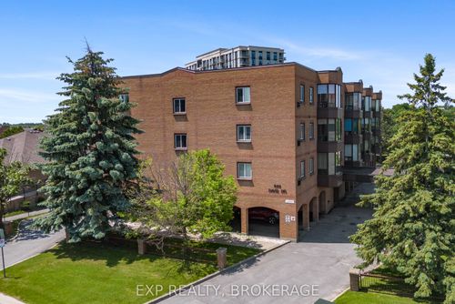 401-649 Davis Dr, Kingston, ON, K7M8J3 | Card Image