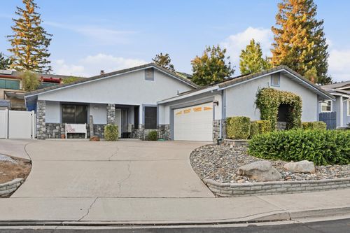 1212 David Drive, Oakdale, CA, 95361 | Card Image