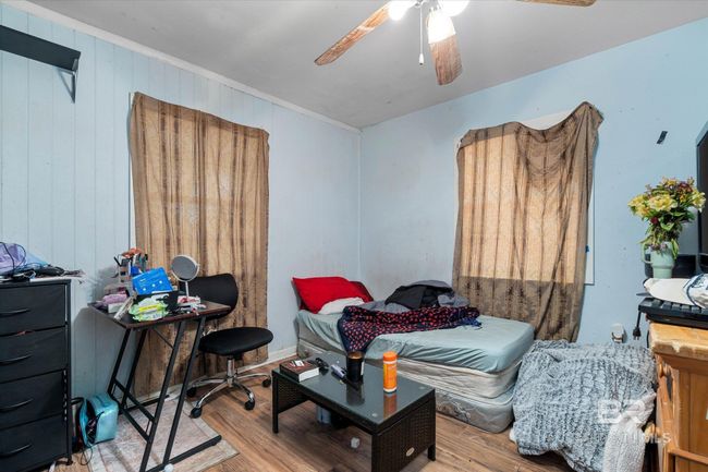Bedroom | Image 18
