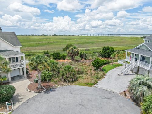 12 Windjammer Ln, Saint Helena Island, SC, 29920-5012 | Card Image
