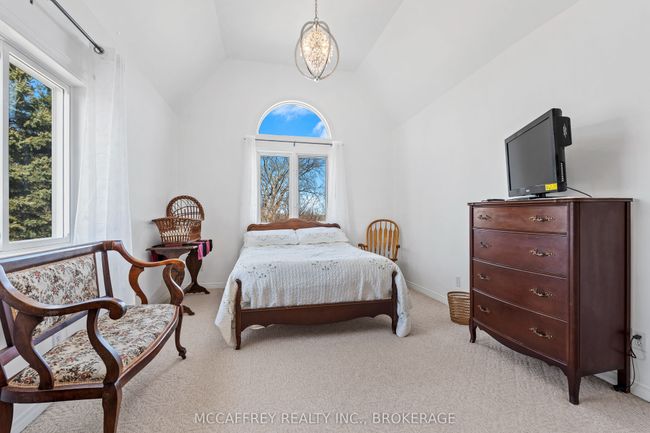 2492 County Rd 41, House other with 3 bedrooms, 2 bathrooms and 6 parking in Roblin ON | Image 19