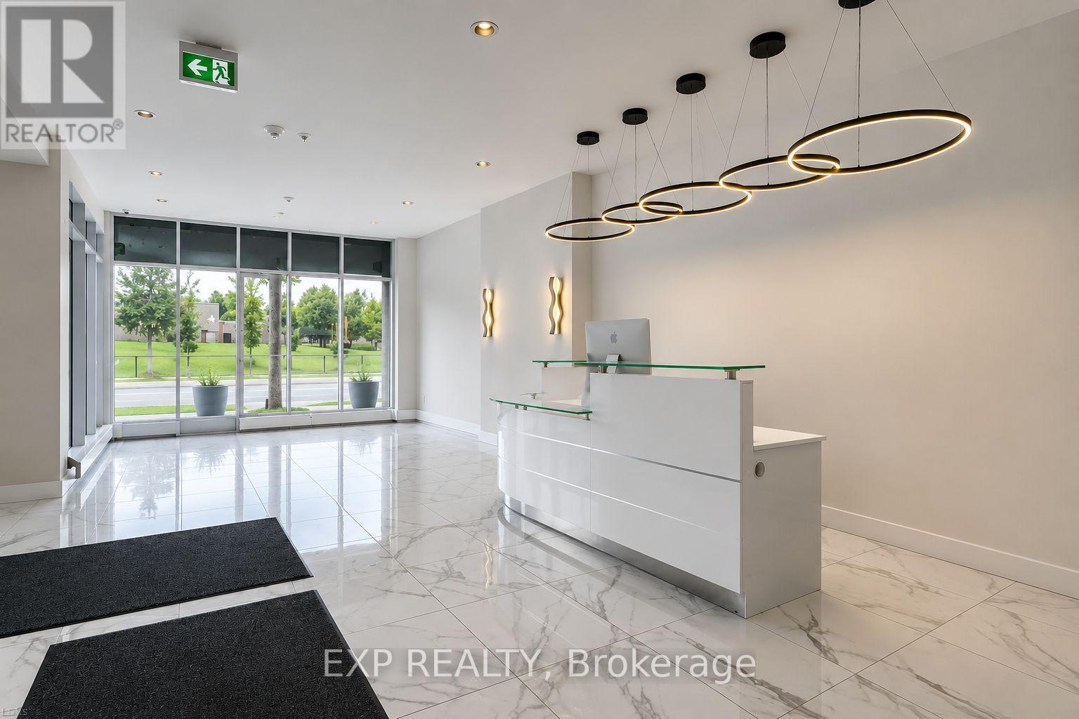 Residential Lease in Waterloo 5