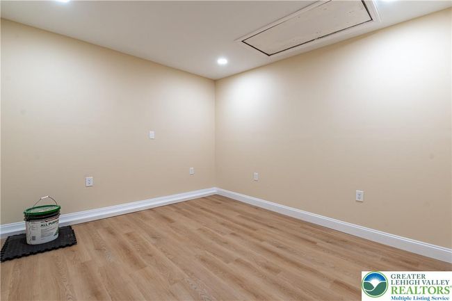 23 Devon Dr, House other with 5 bedrooms, 4 bathrooms and null parking in Palmer Twp PA | Image 28