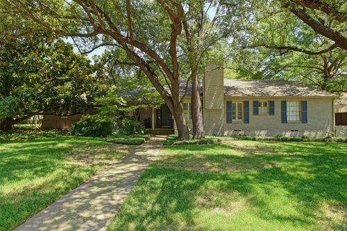 8910 Guernsey Ln, Dallas, TX, 75220-3922 | Card Image