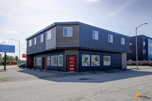 100-3200 Spenard Rd, Anchorage, AK, 99503-3788 | Card Image