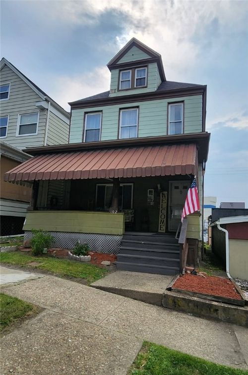 102 Sumner Ave, Vandergrift, PA, 15690-1110 | Card Image