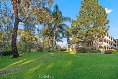 2C - Calle Sonora Este, Condo with 2 bedrooms, 2 bathrooms and 1 parking in Laguna Woods CA | Image 1