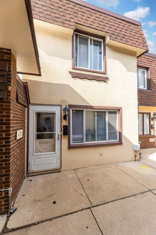 4038 Fitzjames Walk, Oak Lawn, IL, 60453-3306 | Card Image