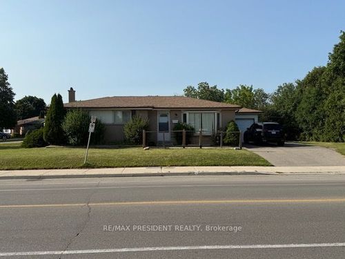 45 Birchbank Rd, Brampton, ON, L6T1L9 | Card Image