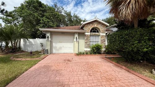 3293 Brewster Dr, KISSIMMEE, FL, 34743-6025 | Card Image