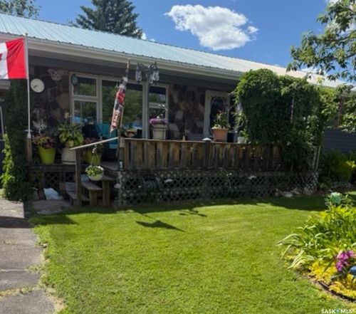 310 2nd Ave S, Rockglen, SK, S0H | Card Image