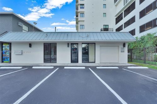 101-24 Ne 1st Ave, Dania Beach, FL, 33004-2867 | Card Image