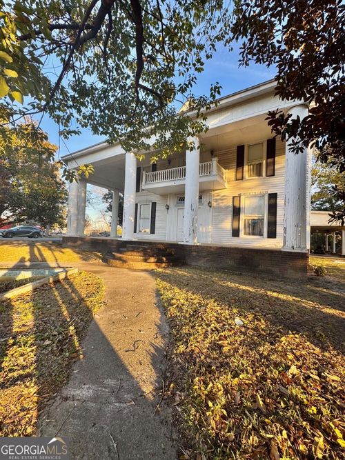 51 S Cromartie St, Hazlehurst, GA, 31539-6335 | Card Image