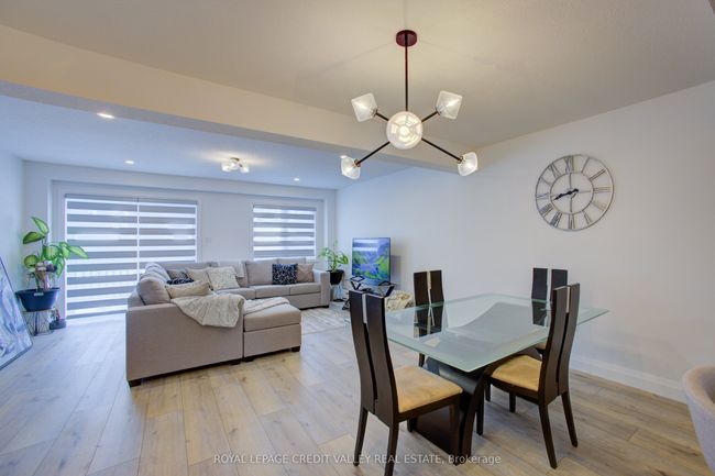 111 Stephenson Way, House attached with 3 bedrooms, 3 bathrooms and 2 parking in Palmerston ON | Image 11