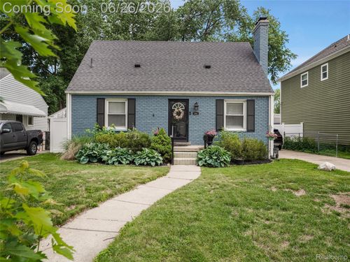 1944 Cummings Ave, Berkley, MI, 48072-3250 | Card Image