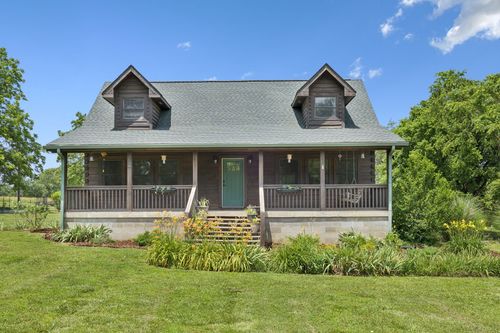 1531 Taylor Town Rd, White Bluff, TN, 37187-4030 | Card Image